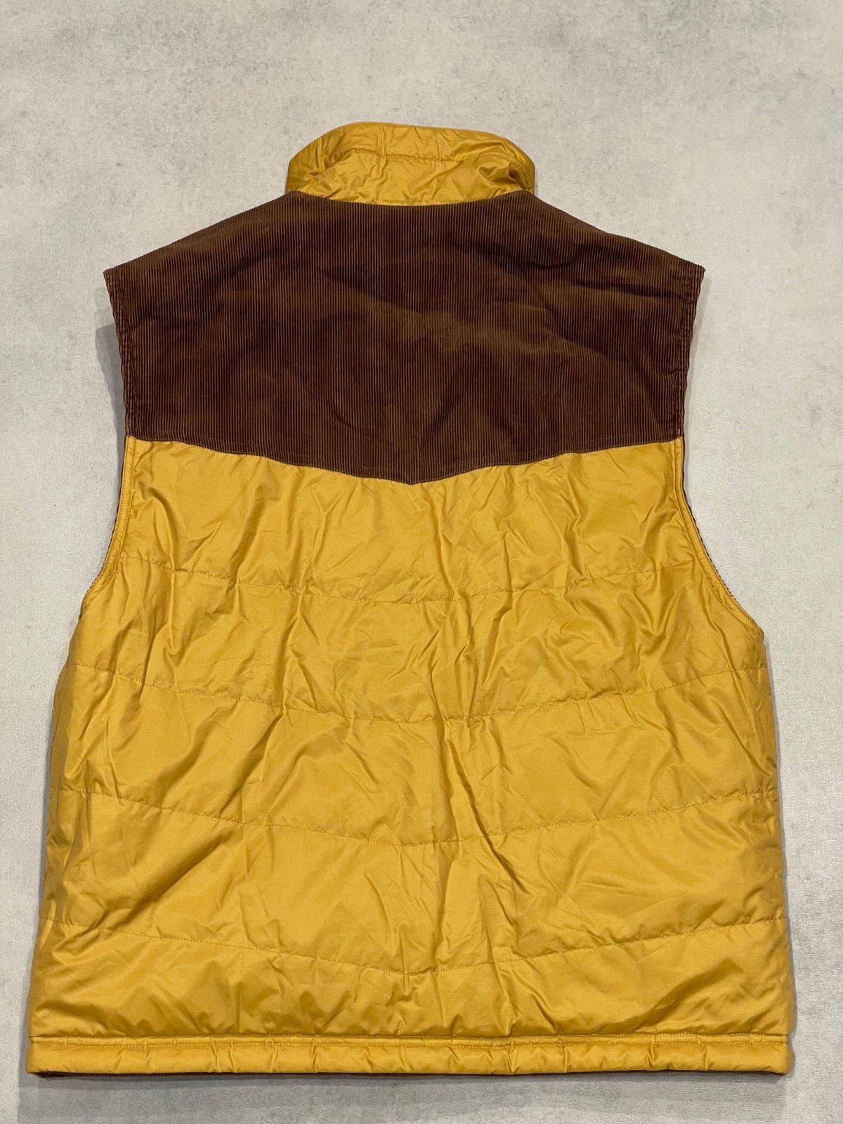 コーデュロイ×ナイロン中綿ベスト