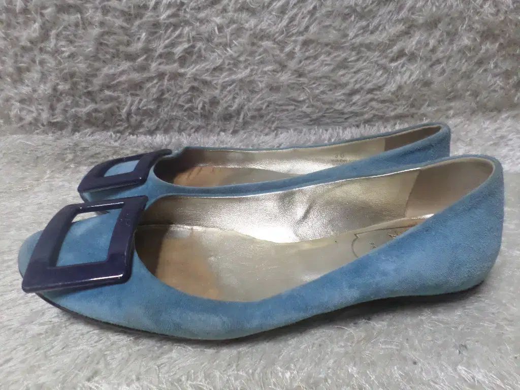 235 Roger Vivier ロジェ ヴィヴィエ 靴 シューズ