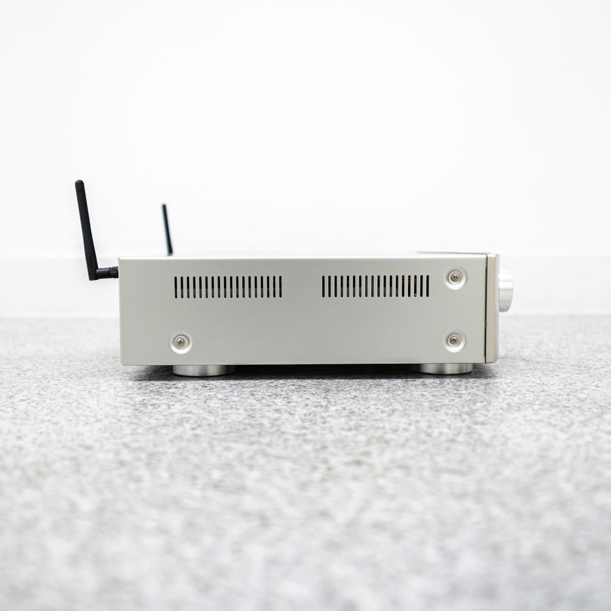 marantz NR1710 シルバー 2019年製 元箱あり マランツ NR1710 シルバー