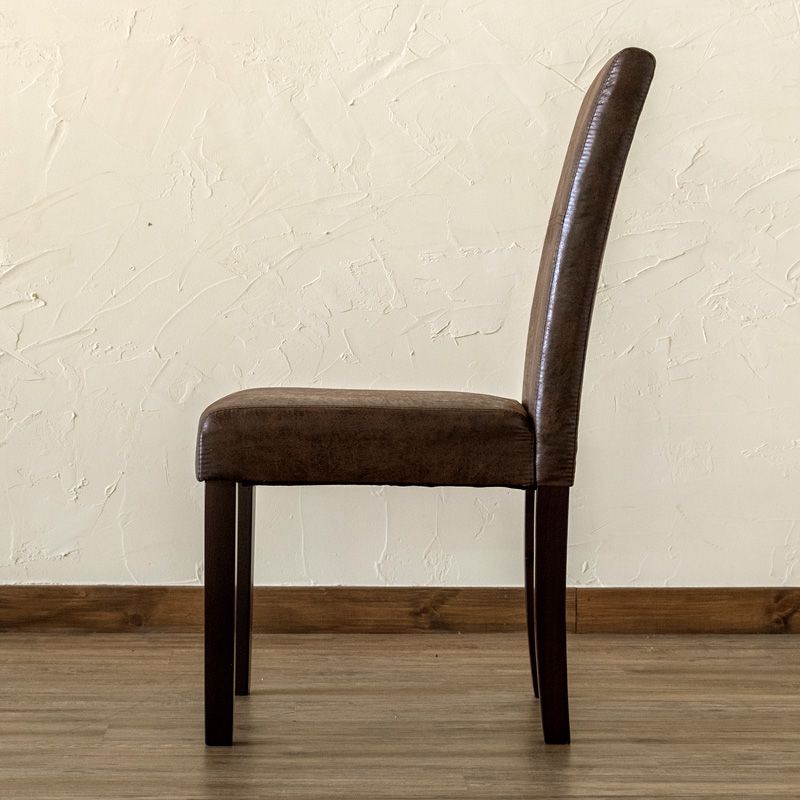 ハイバック 背もたれ