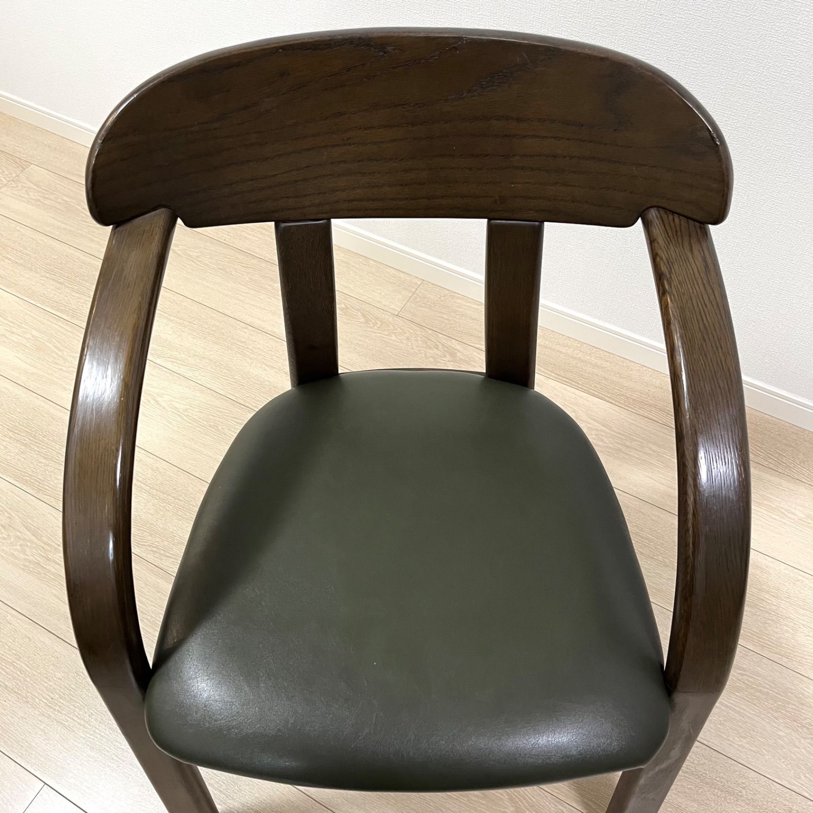 アームチェア レトロモダン