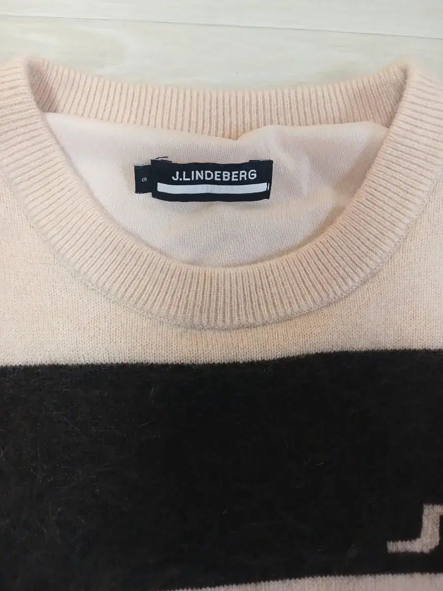 J.LINDEBERG J.リンドバーグ カシミア アンゴラ 防風ニット S LLC-HASEGAWATOSO_COM
