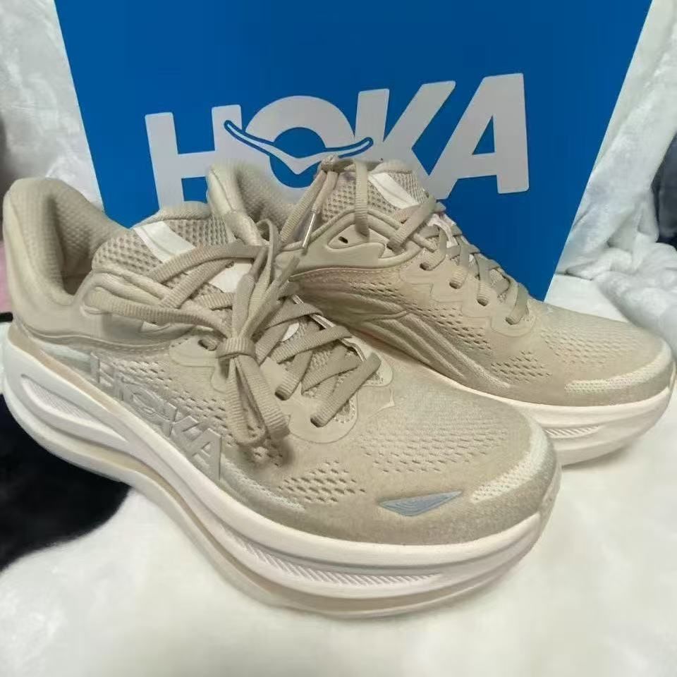 HOKA ONE Bondi 9 杏色 あんずいろ