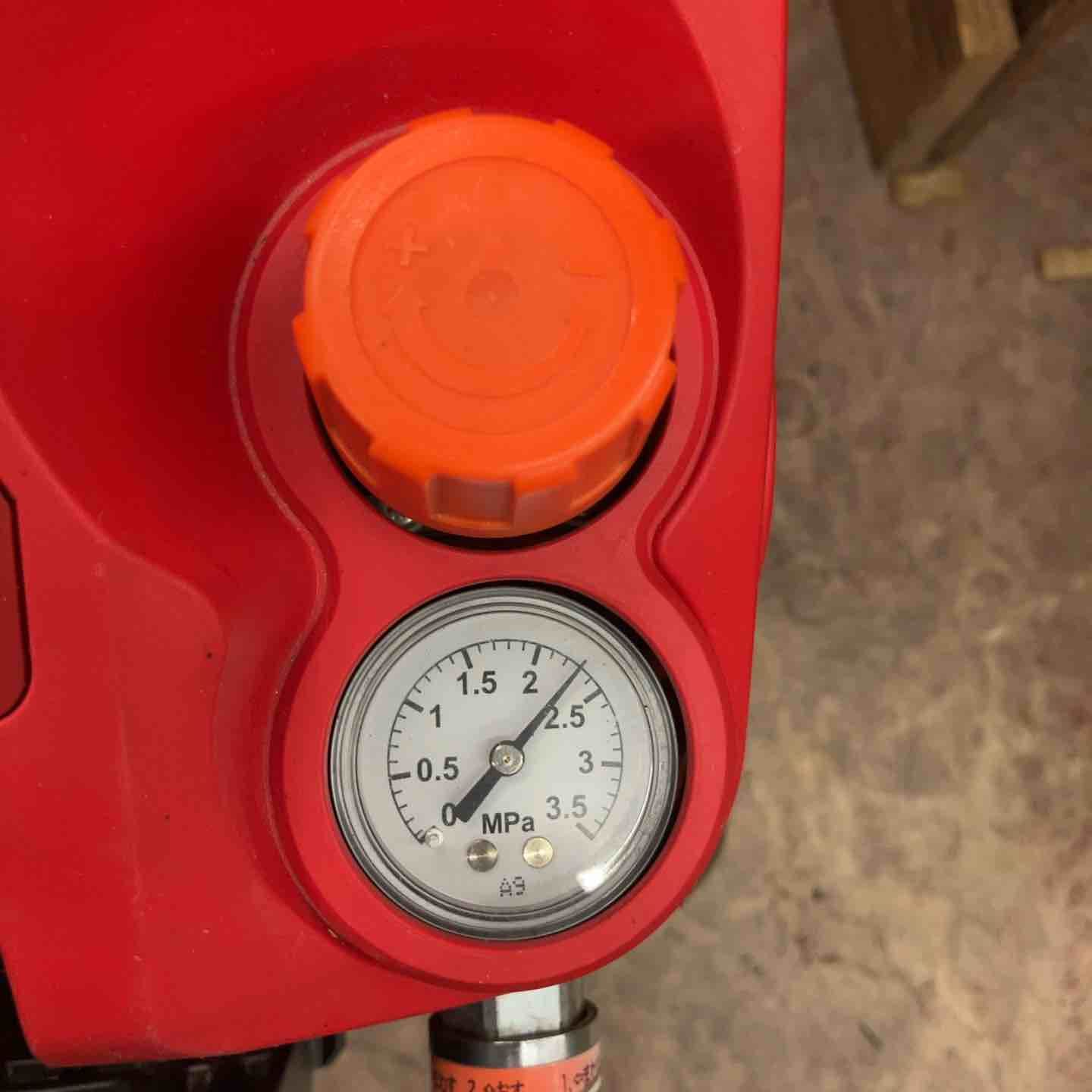 動作良好 マックス MAX 高圧 エアコンプレッサー AK-HH1270E2_レッド 所沢店 BRIGHTFACE_UK