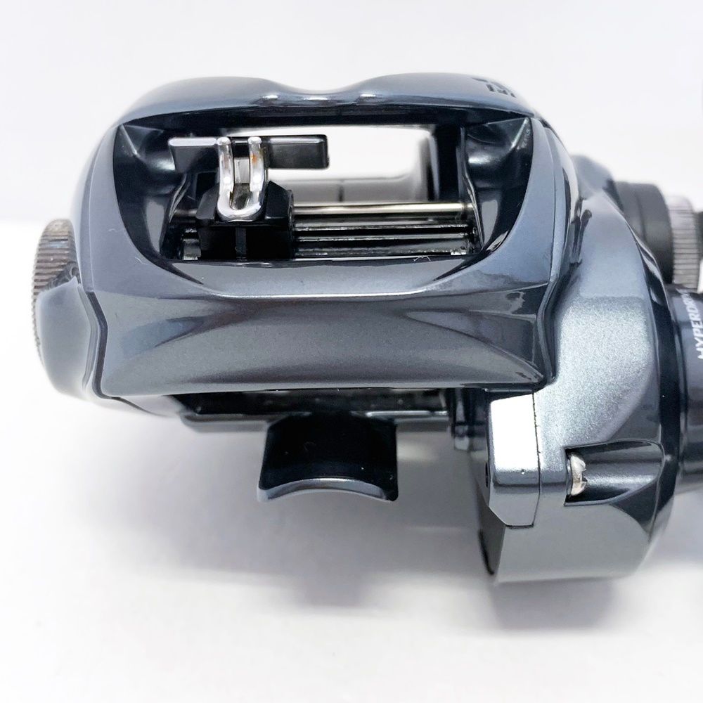 Daiwa ダイワ リール 25タトゥーラSVTW SV TW 100 HL ベイトリール 左ハンドル 86