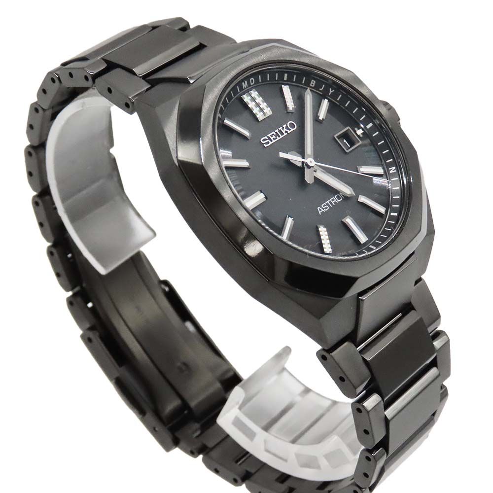 ブラック チタンケース