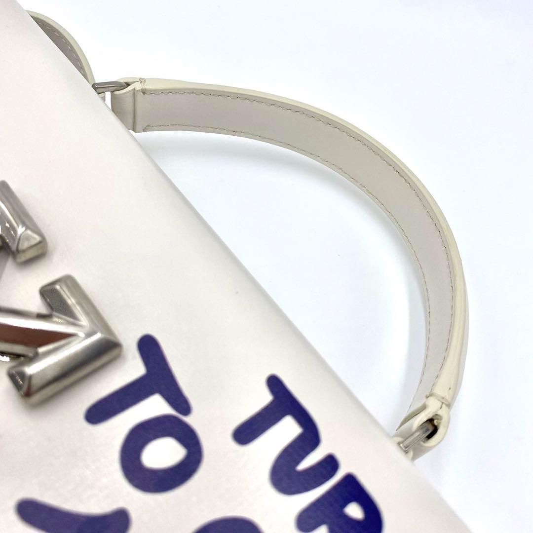 Off-White オフホワイト