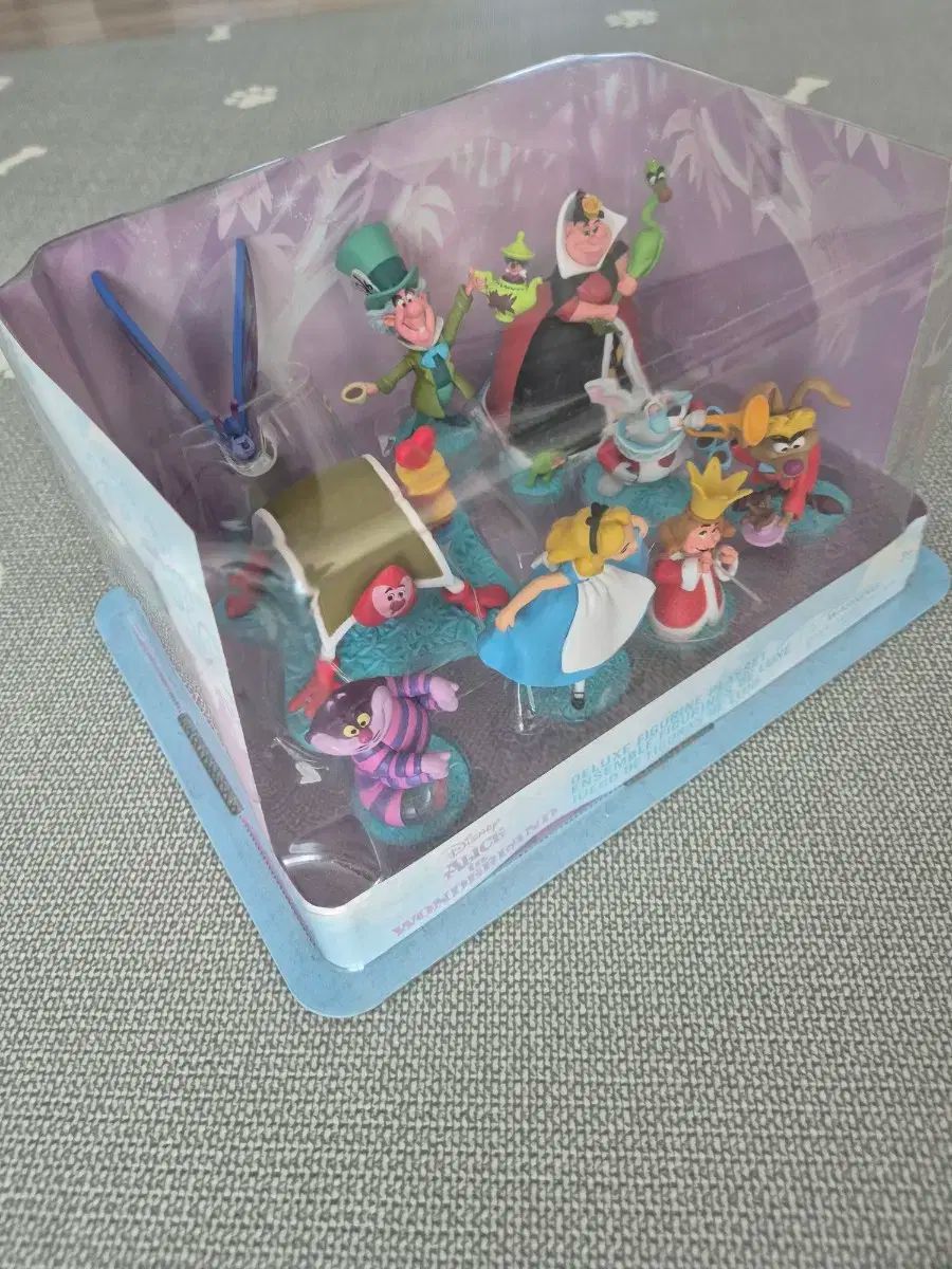 ディズニー 不思議の国のアリス フィギュア STEELWINDOWSANDDOORS_COM