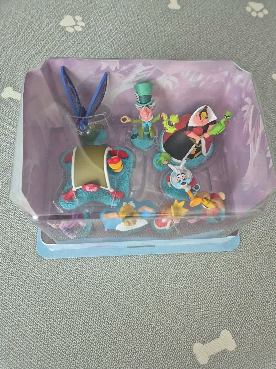 ディズニー 不思議の国のアリス フィギュア