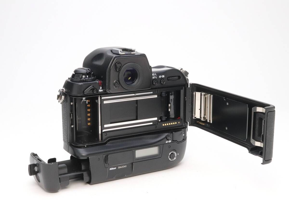 Nikon FM3A + 50mmF1.8 + 35mmF2 + 本革ケース Nikon FM3A 専用 レザー