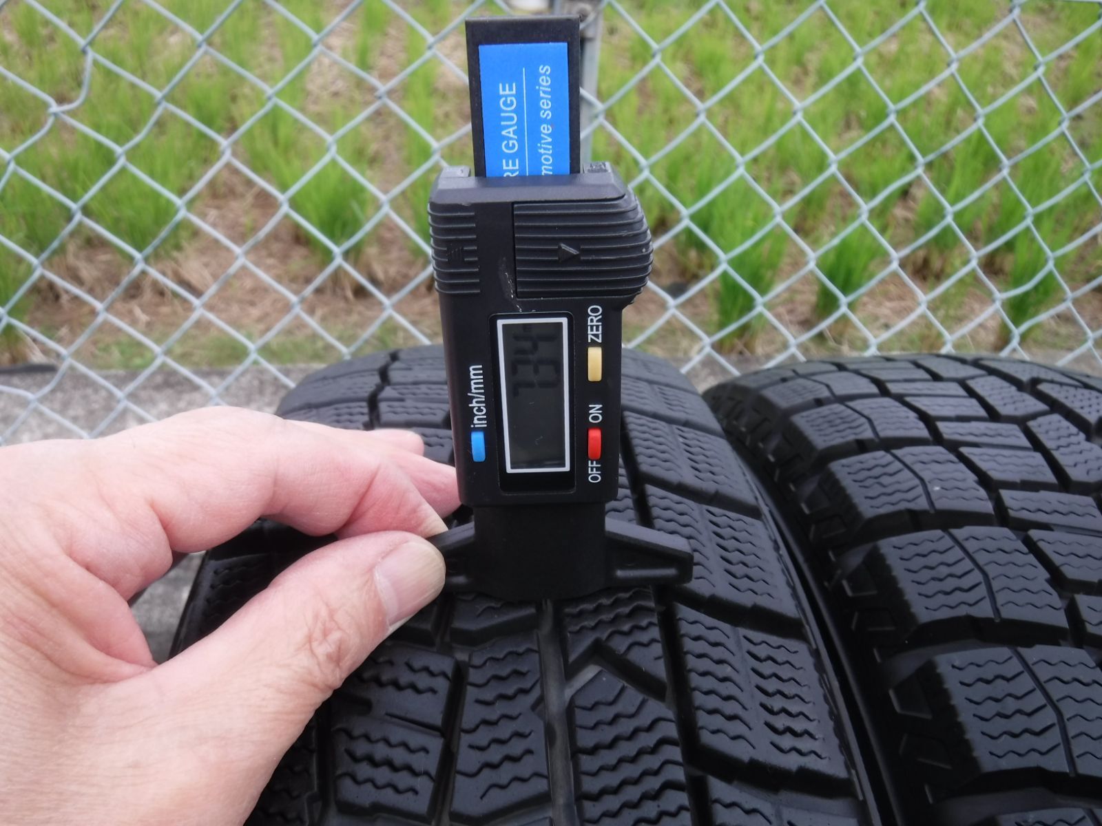 スタッドレスタイヤ タイヤホイールセット