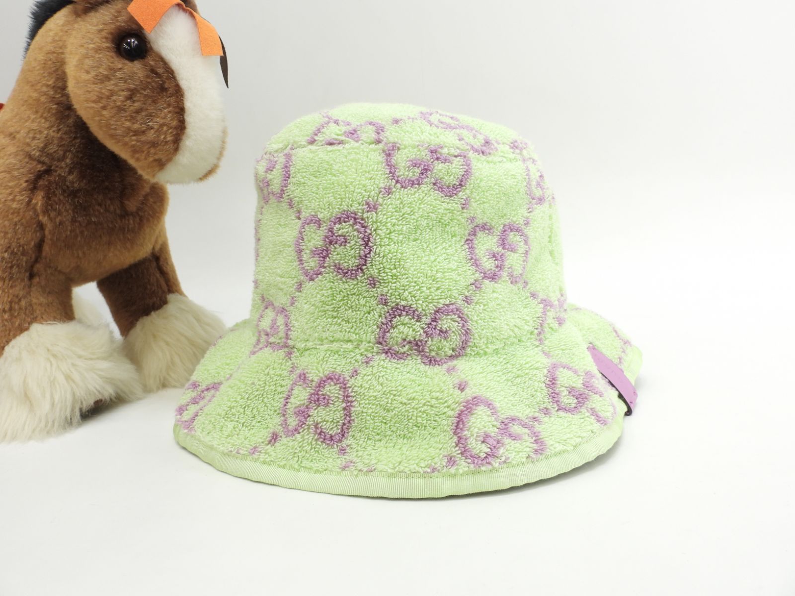 グッチ バゲットハット ピンクGG コットンパイル地緑 ヘッドウォーマー 1