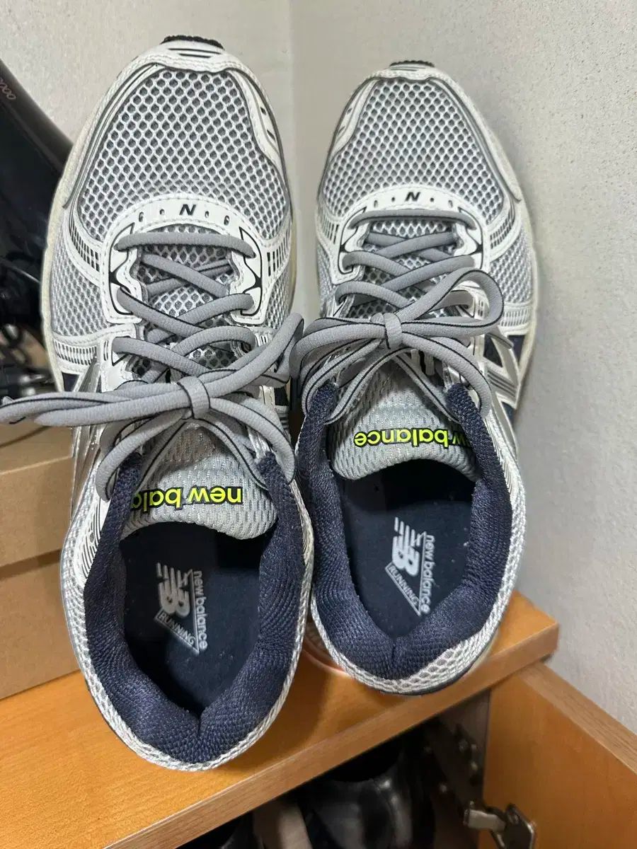 ニュー ンス 860 v 2 ネイビー