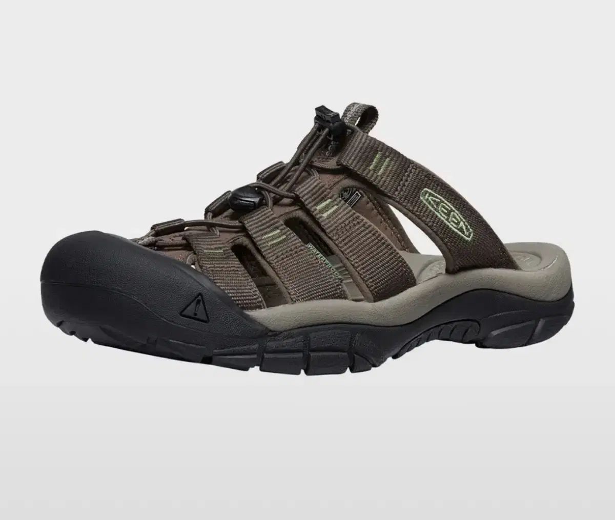 KEEN キーン ニューポート スライド スポーツブラ ブラウン 250