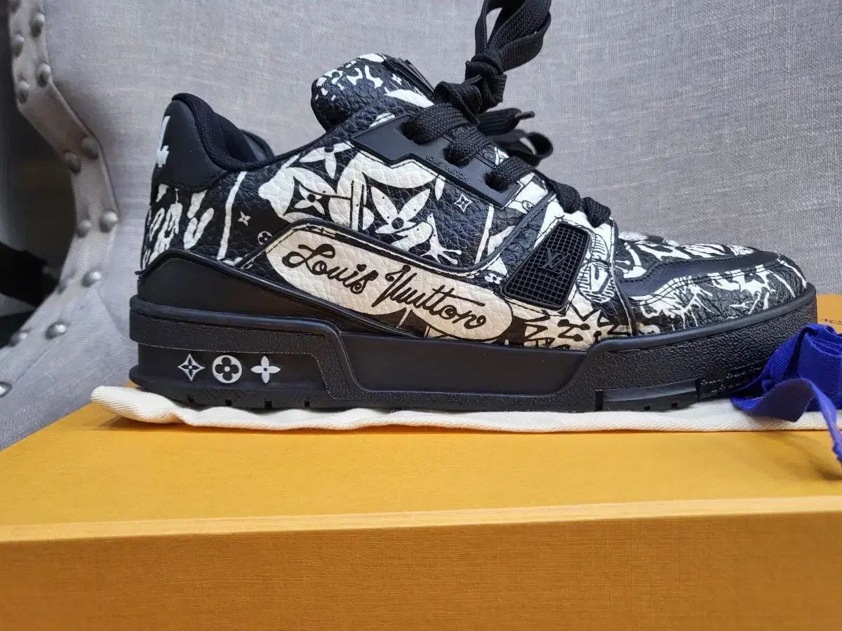 Louis Vuitton 創立54周年 プリント スニーカー