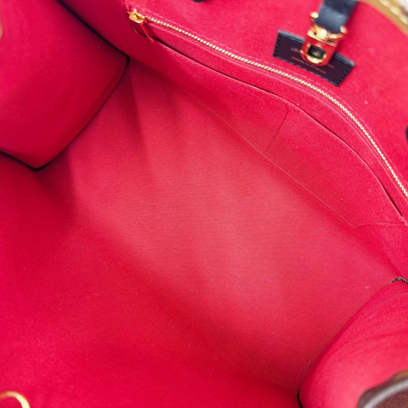 VUITTON ルイヴィトン