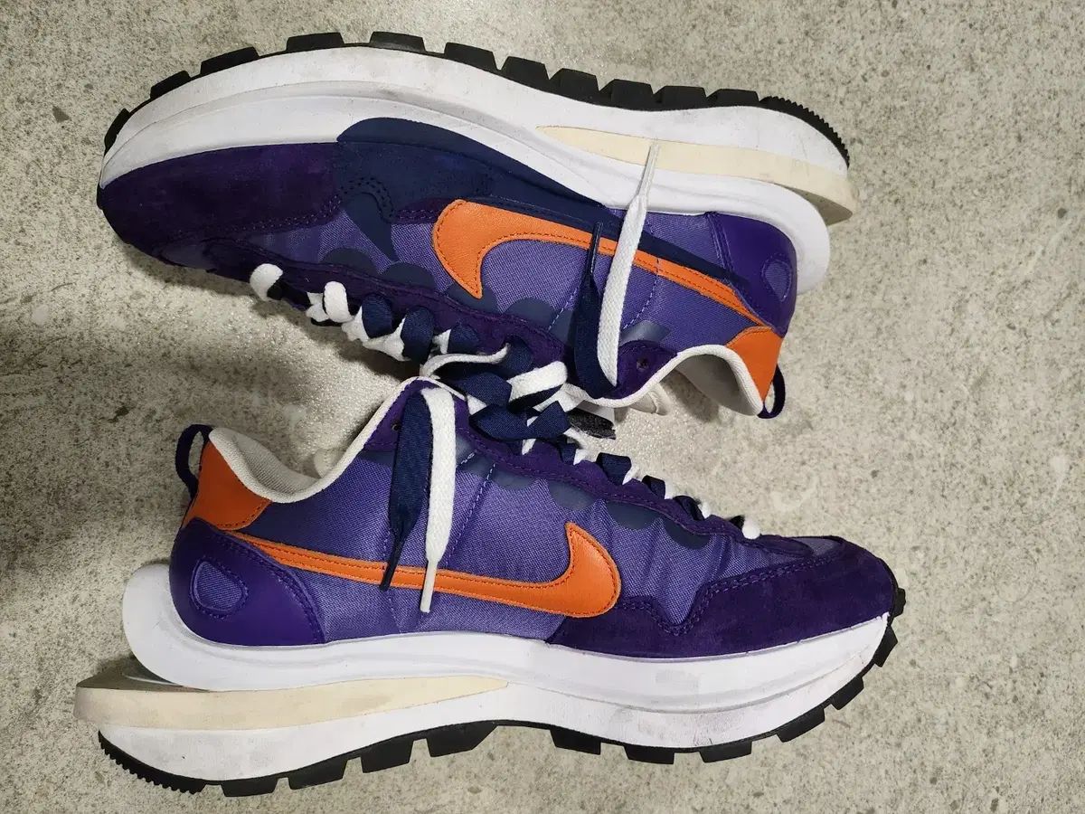  NIKE x SACAI ヴェイパーワッフル DARK アイリス その他 靴