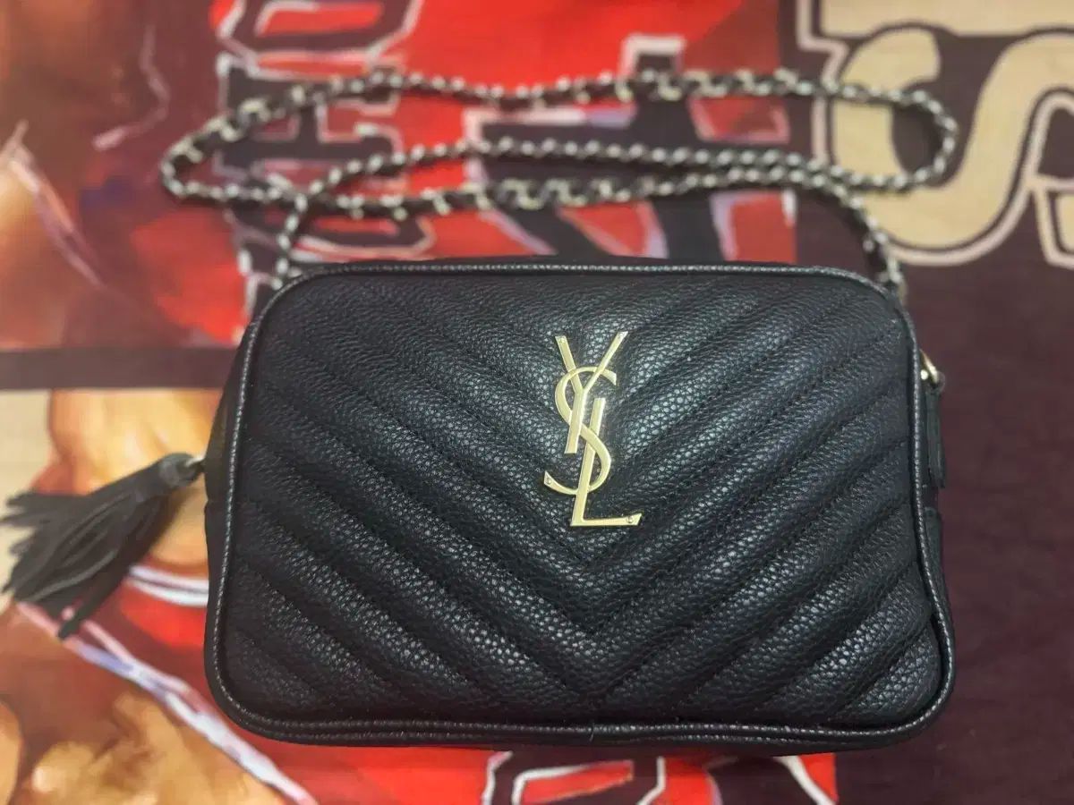 Saint Laurent サンローラン ブラック マトラッセ チェーンバッグ