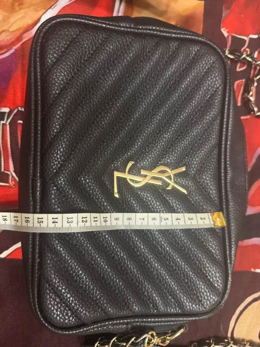 チェーンバッグ