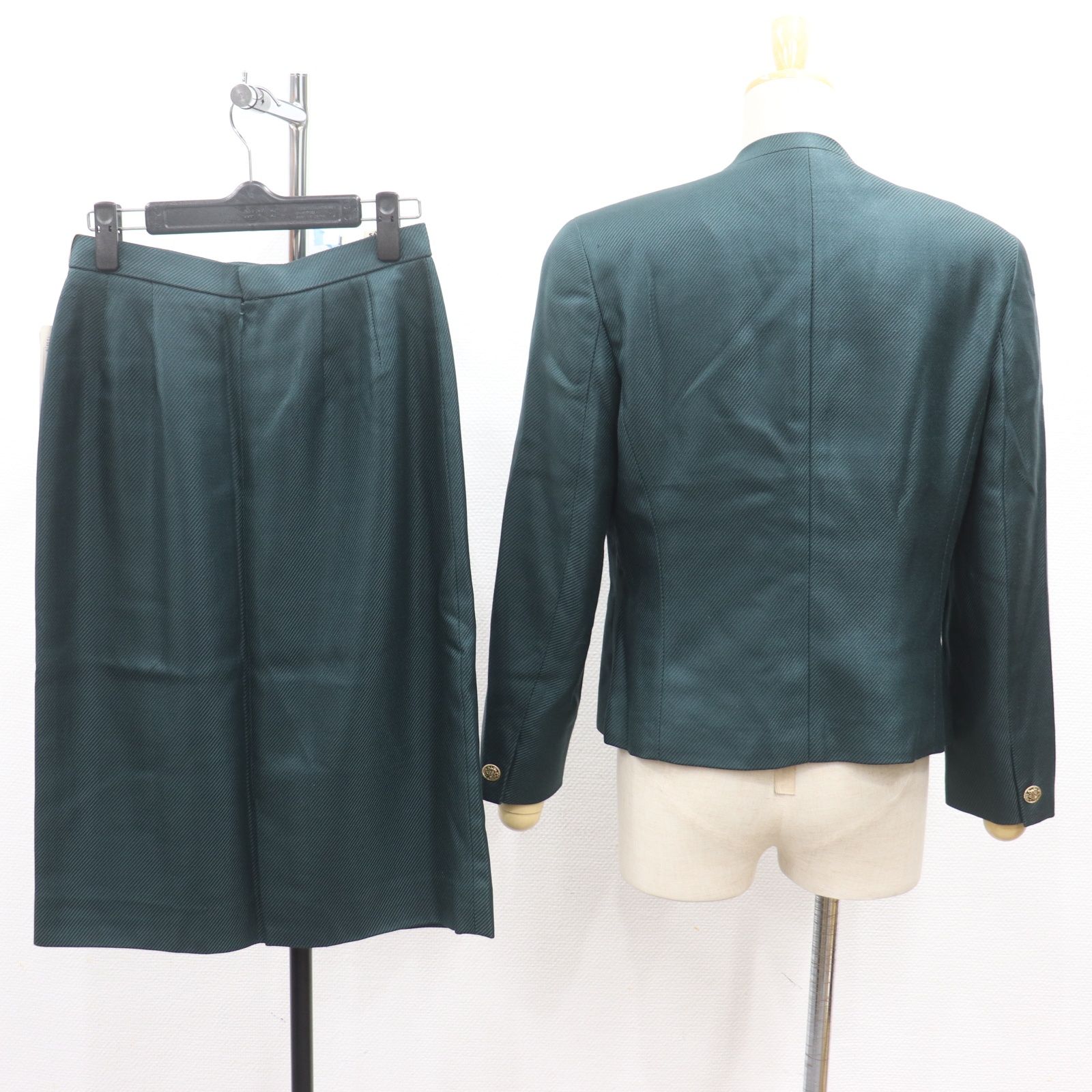 IT0DR1B83TFL Burberrys バーバリーズ セットアップ ジャケット スカート グリーン ダークグリーン レディース サイズ 9AR