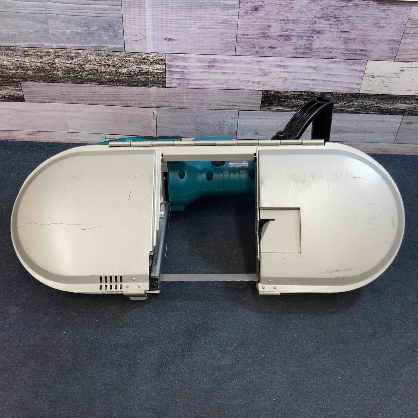 マキタ makita コードレスバンドソー PB180DZ 八潮店