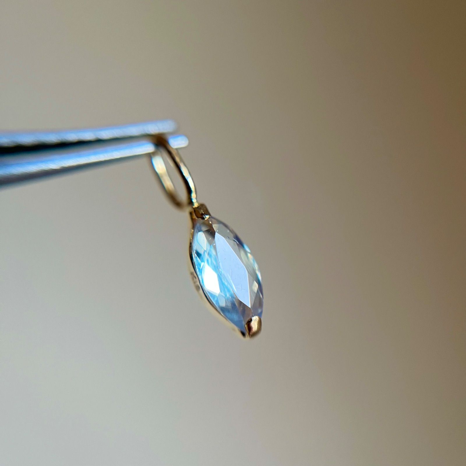 ペンダントトップ