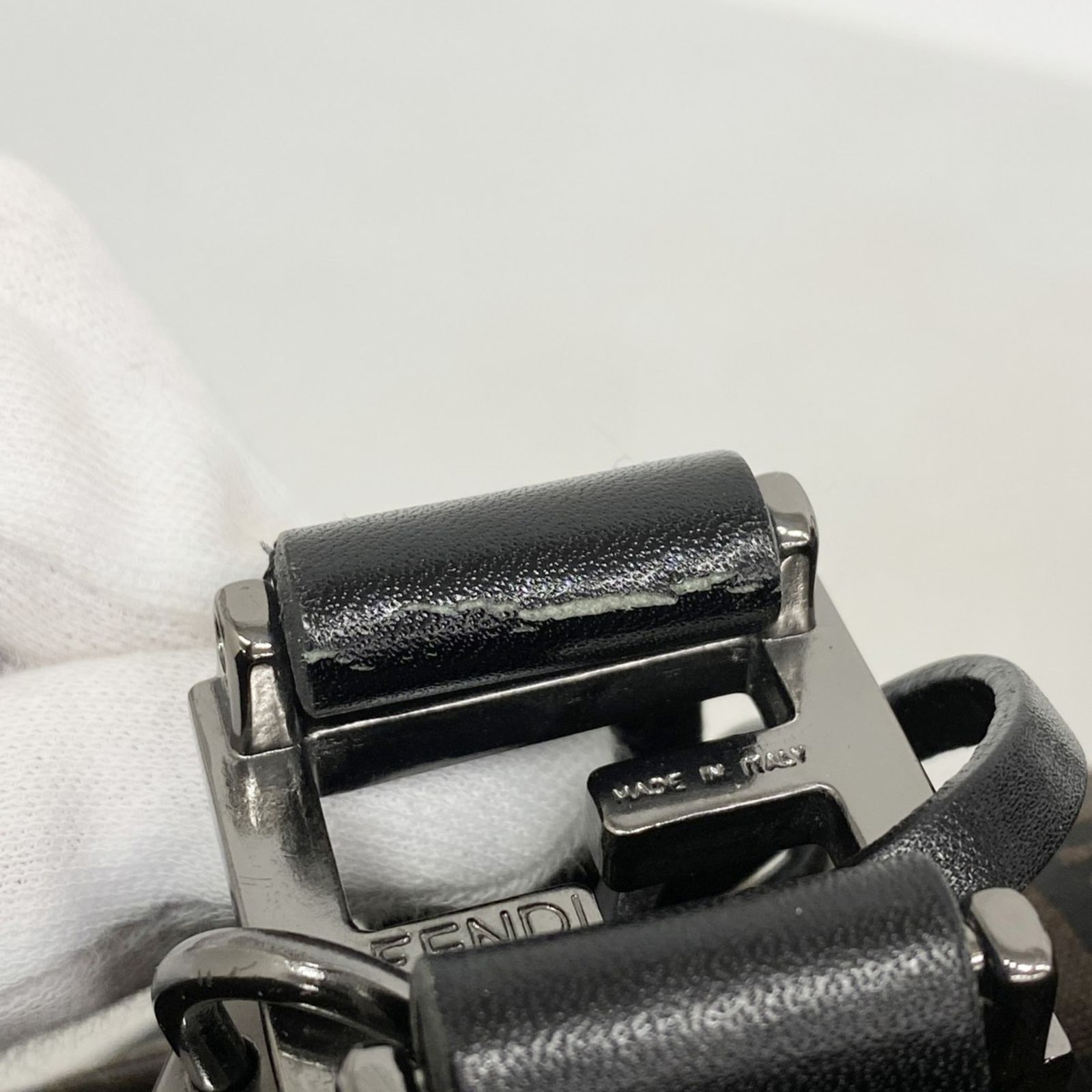 ブラウン ブラック