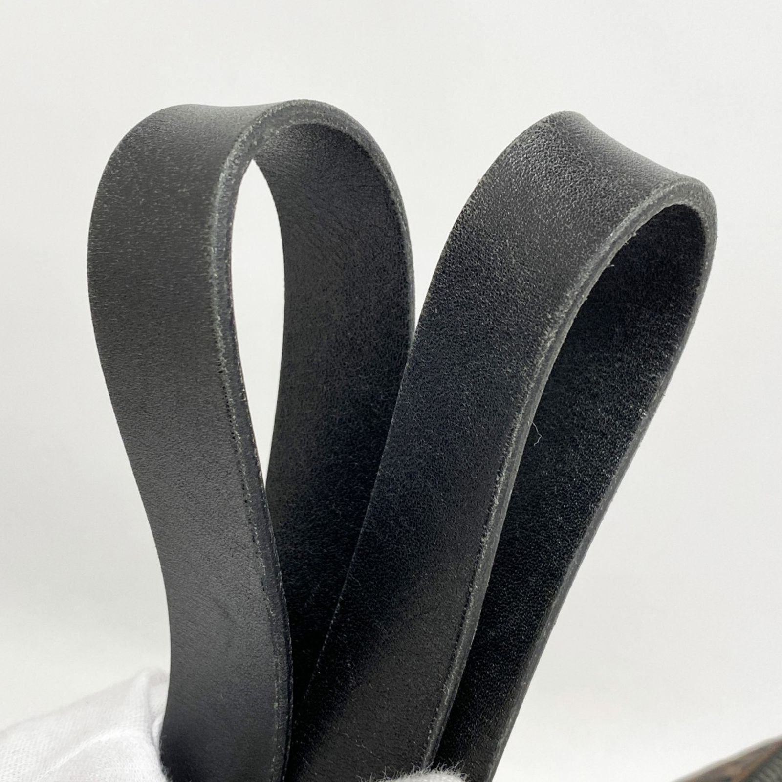 ブラウン ブラック