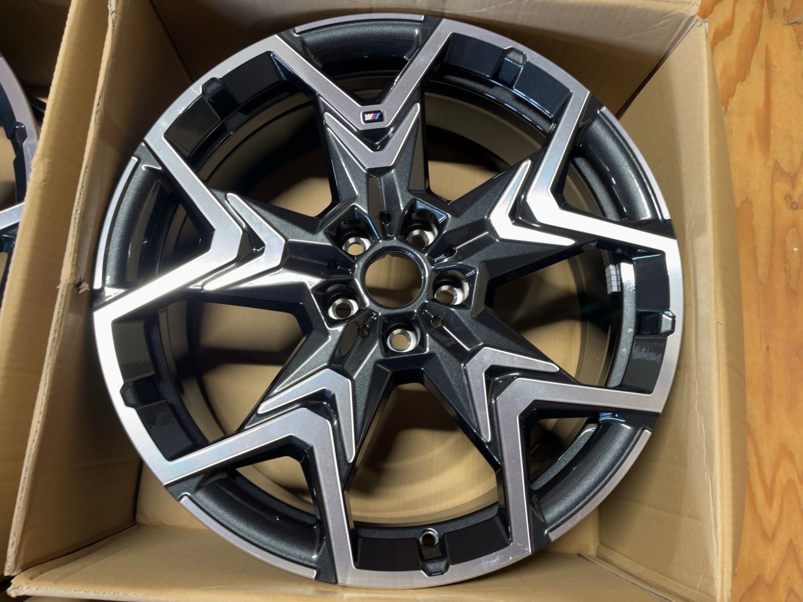 BMW U 10 X 1 11 2 873 M 20インチ 4本