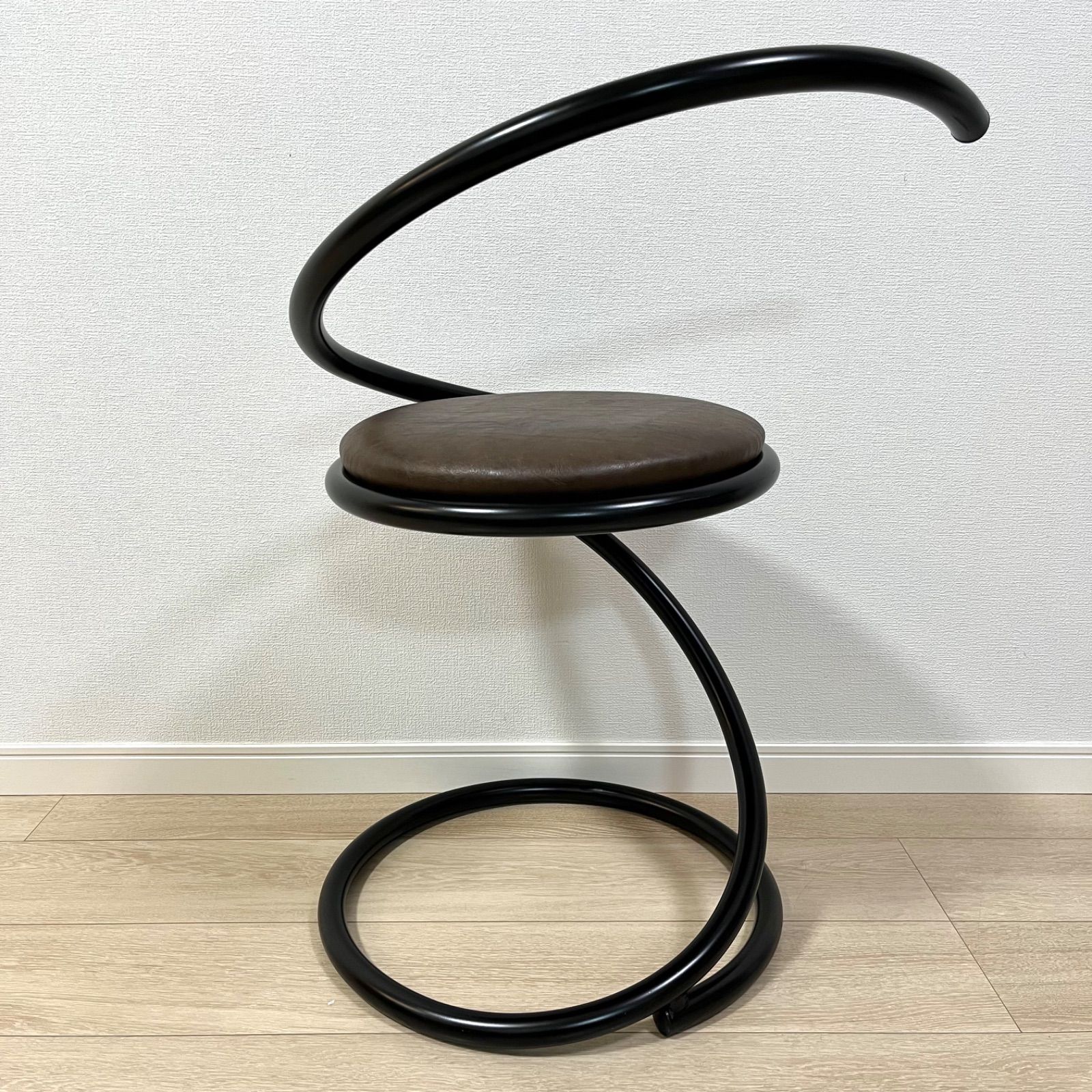 スタイリッシュ