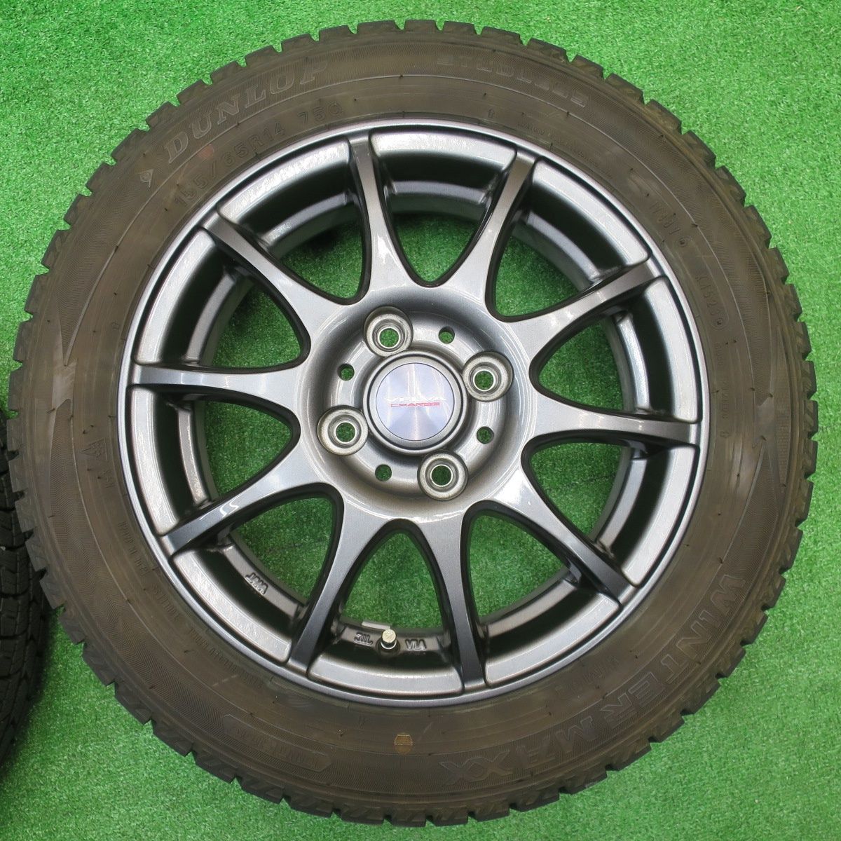 バリ溝 23年 キレイ 9 5分 スタッドレス 155 65 R 14 ダンロップ ウインターマックス WM 02 ヨコハマ アイスガード iG 60 VELVA CHARGE ヴェルヴァ 14インチ PCD 100 4 H ス