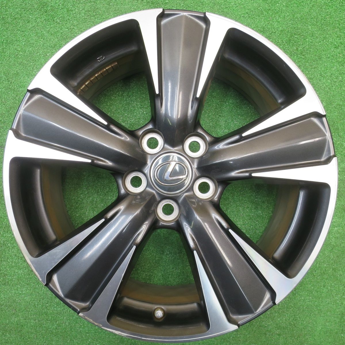 センサー付 キレイ レクサス UX バージョンL ホイール 18インチ 18 7 J PCD 114 3 5 H ホ