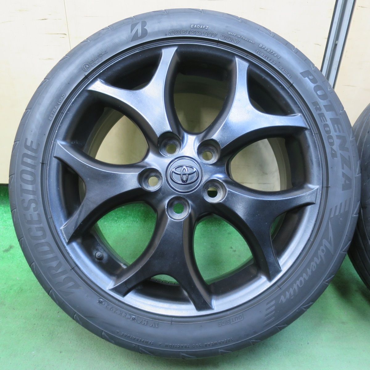 4本価格 トヨタ エスティマ 205 50 R 17 ブリヂストン ポテンザ RE 004 17インチ PCD 114 3 5 H 5102701イノ