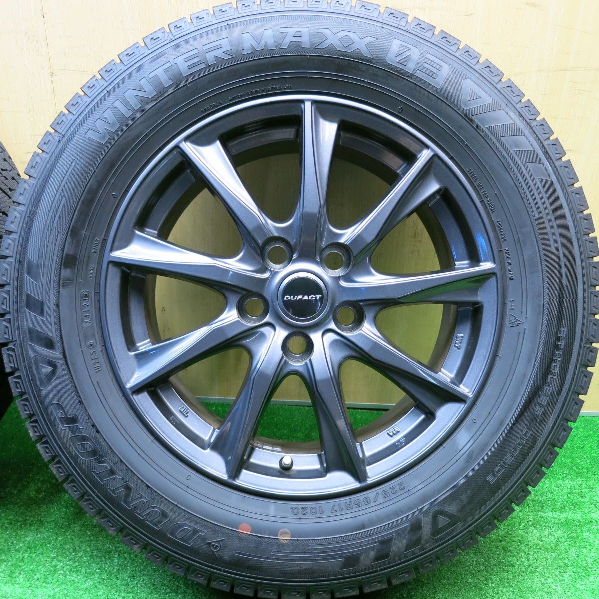 バリ溝 23年 キレイ 9 5分以上 40 アルファード ヴェルファイア 等 225 65 R 17 スタッドレス ダンロップ ウインターマックス 03 DUFACT デュファクト 17インチ PCD 120 5 H ス