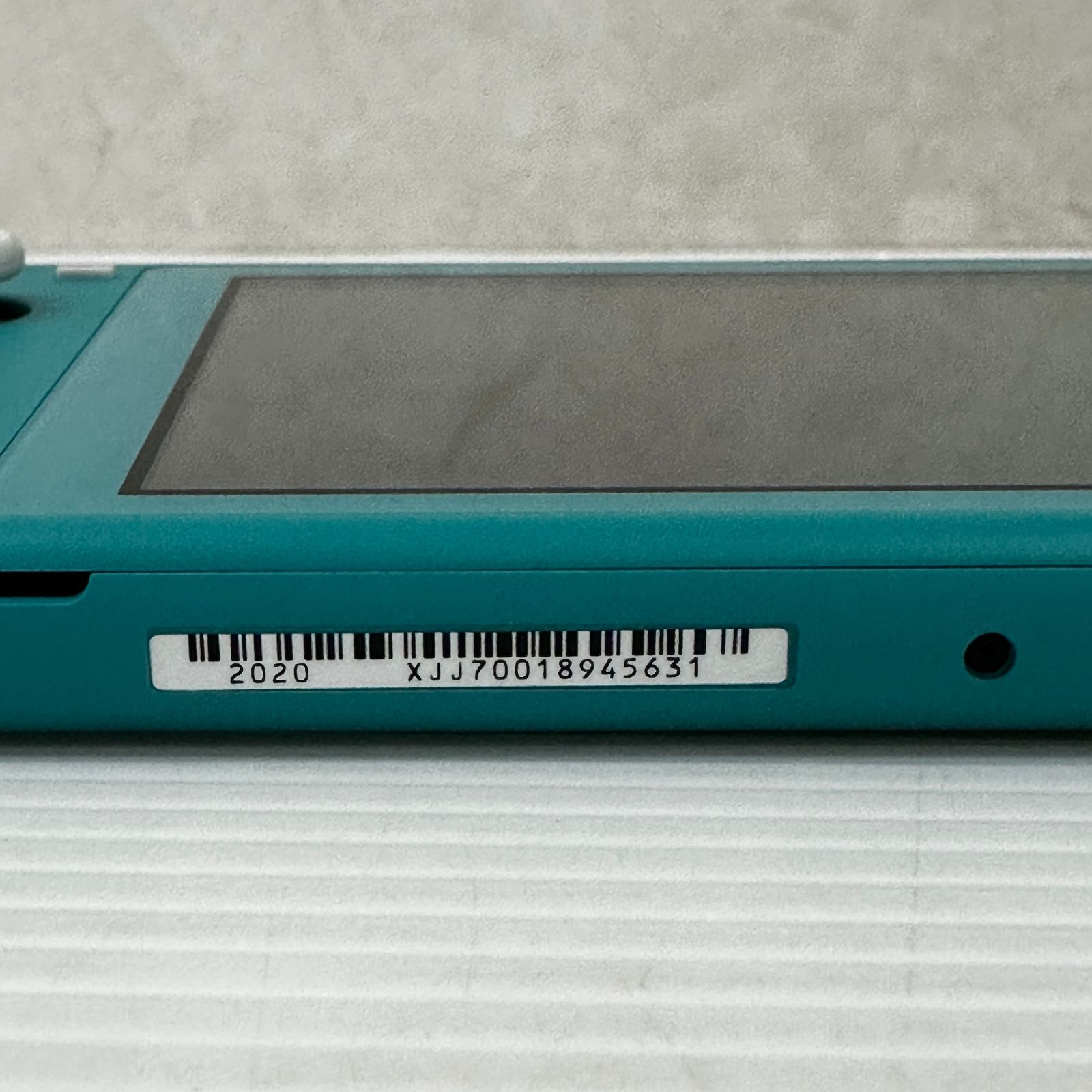 Nintendo Switch Lite ターコイズ 本体＋ACアダプター 中古品