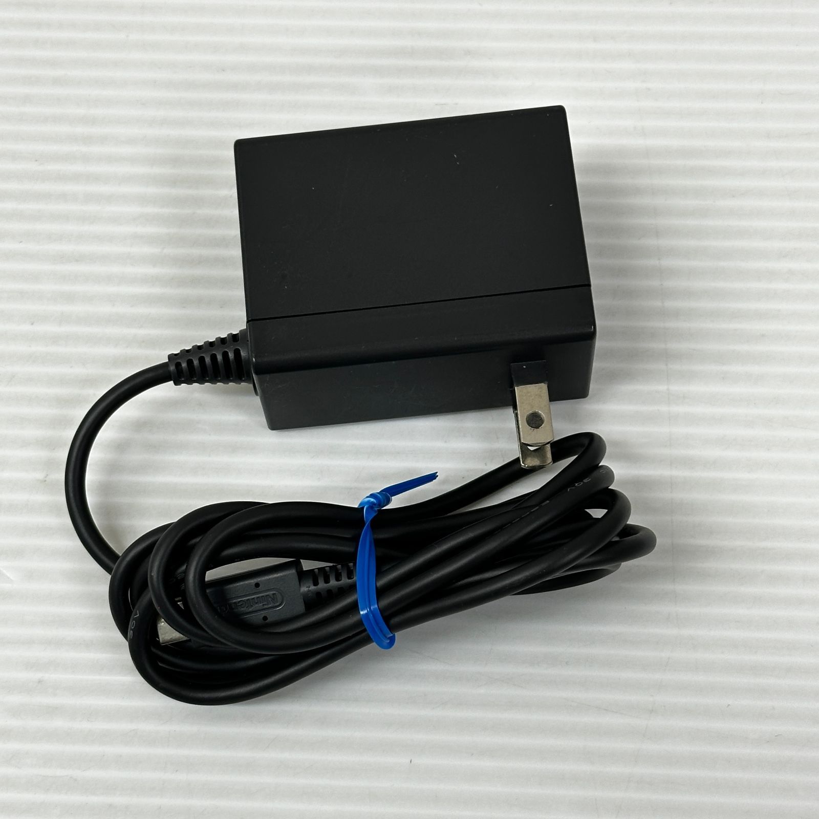 Nintendo Switch Lite ターコイズ 本体 ACアダプター 中古 Nintendo Switch Lite ターコイズ 本体＋ACアダプター 中古品