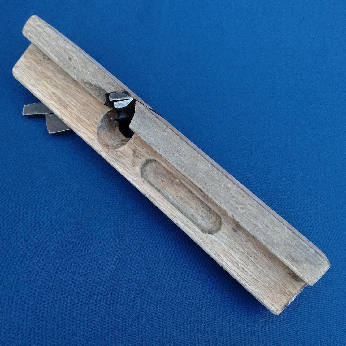 刃幅約66㎜ 台長約263㎜