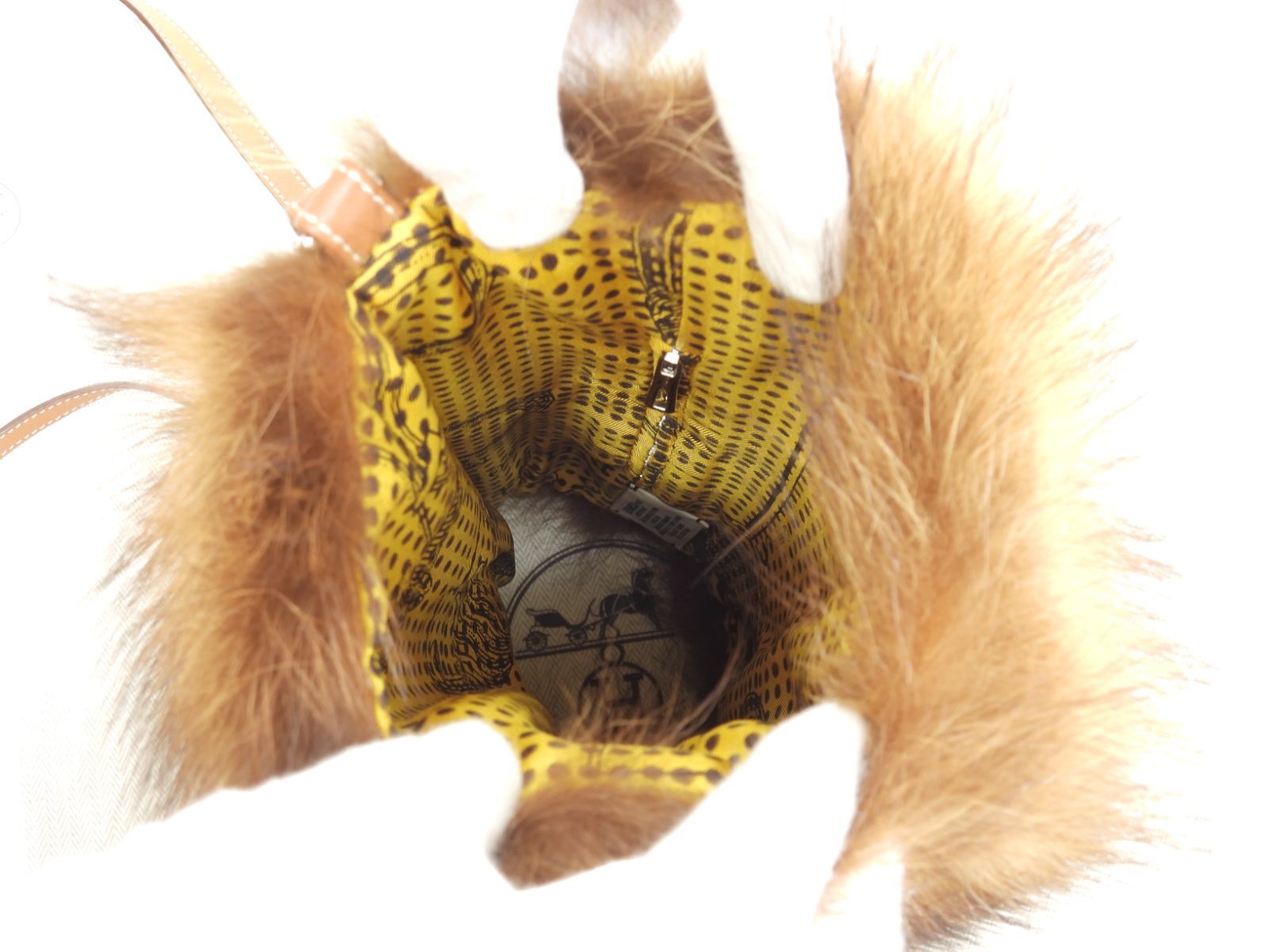 ハンドマフポシェット フィッシャーファー