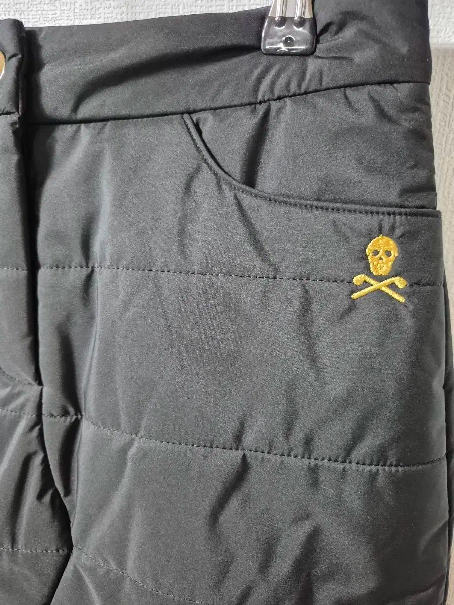 ミニスカート ブラック