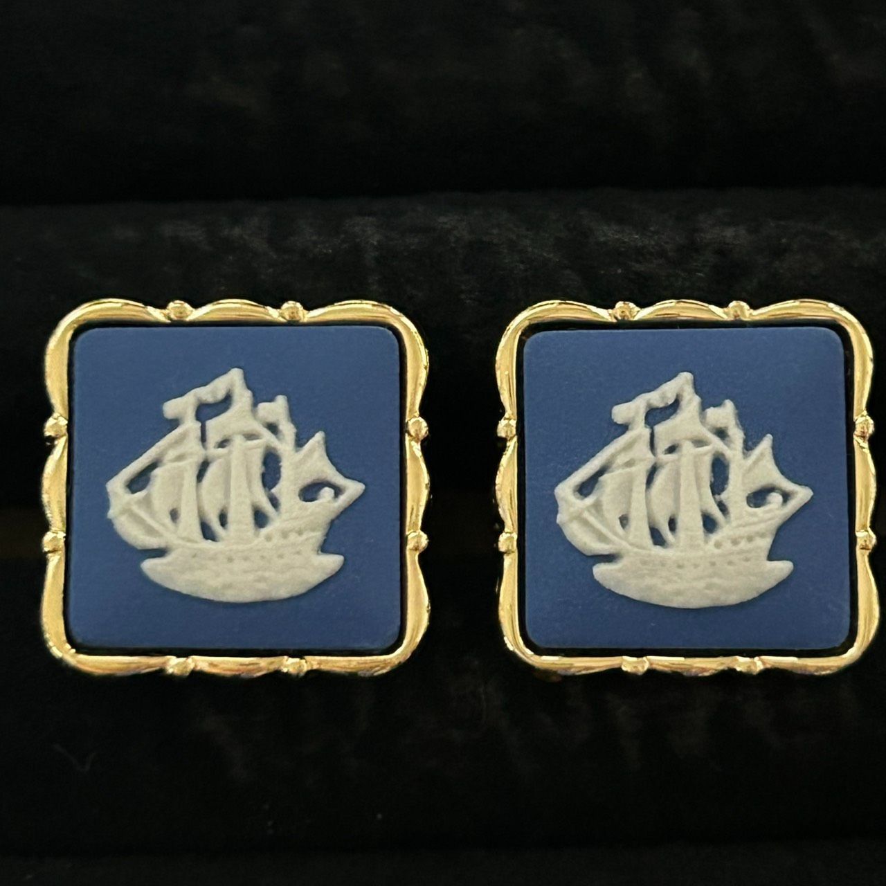 極美品】WEDGWOOD ウェッジウッド カフス ブルージャスパー 帆船 