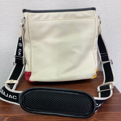 CASTELBAJAC カステルバジャック ショルダーバッグ アイボリー