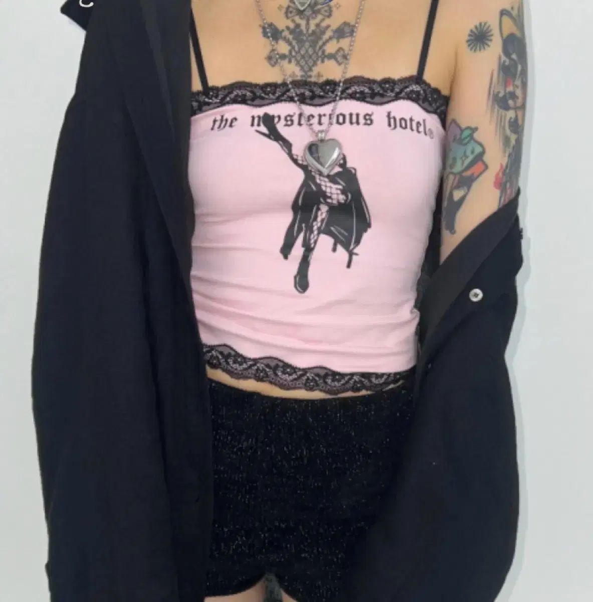 THE MYSTERIOUS HOTEL パンク レース ノースリーブ