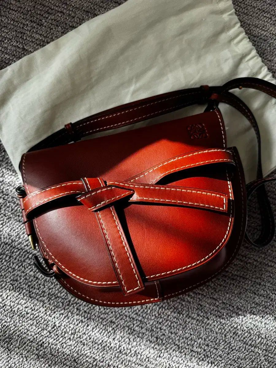 ローブエ ゲートバッグ スモールサイズ