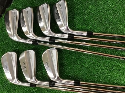美品　タイトリスト2023年T100　50°～5I　7本セット　モーダス120X タイトリスト T100 7本(50°〜5I)セット モーダス105S Titleist