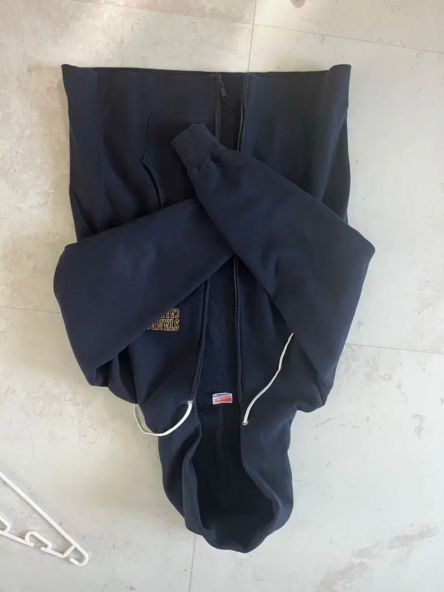 カリフォルニア フードジップアップ L