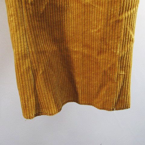 テーパードパンツ