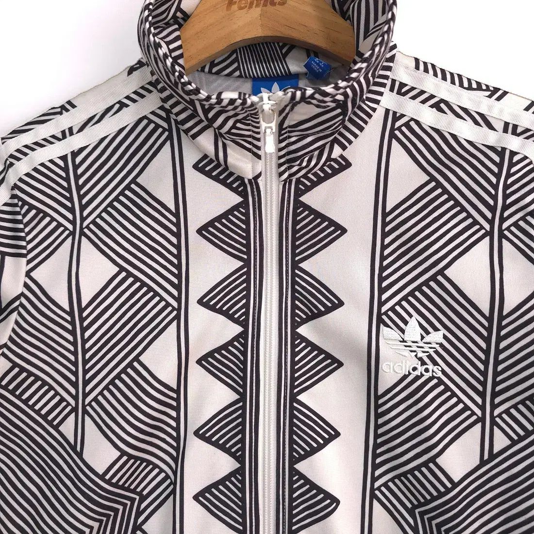 アディダス adidas ファイヤーバード トラックジャージ