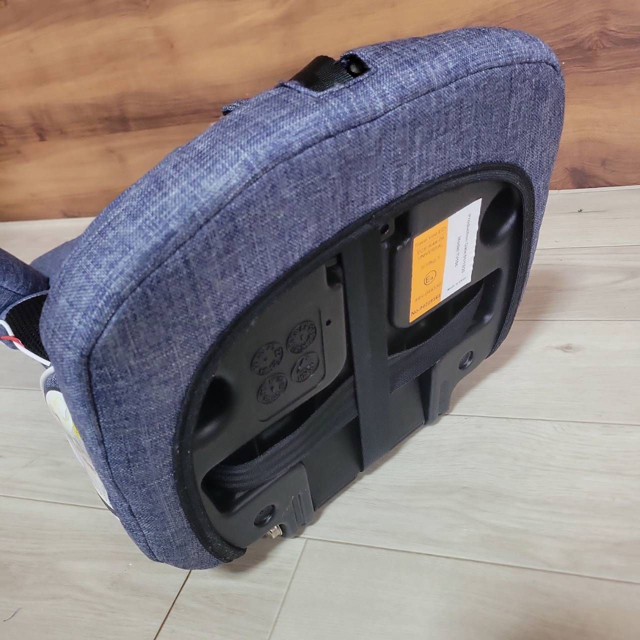 【極美品】日本育児 トラベルベスト EC＋ TV106 ジュニアシート 大人気 日本育児 【良品】日本育児 トラベルベスト ジュニアシート