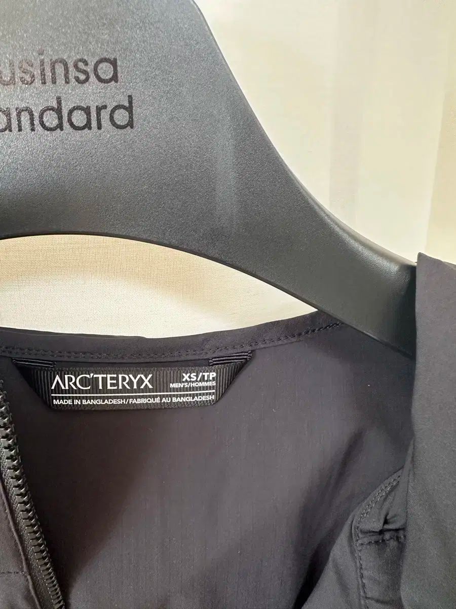 ARC TERYX アークテリクス スコーミッシュ ブラック xs