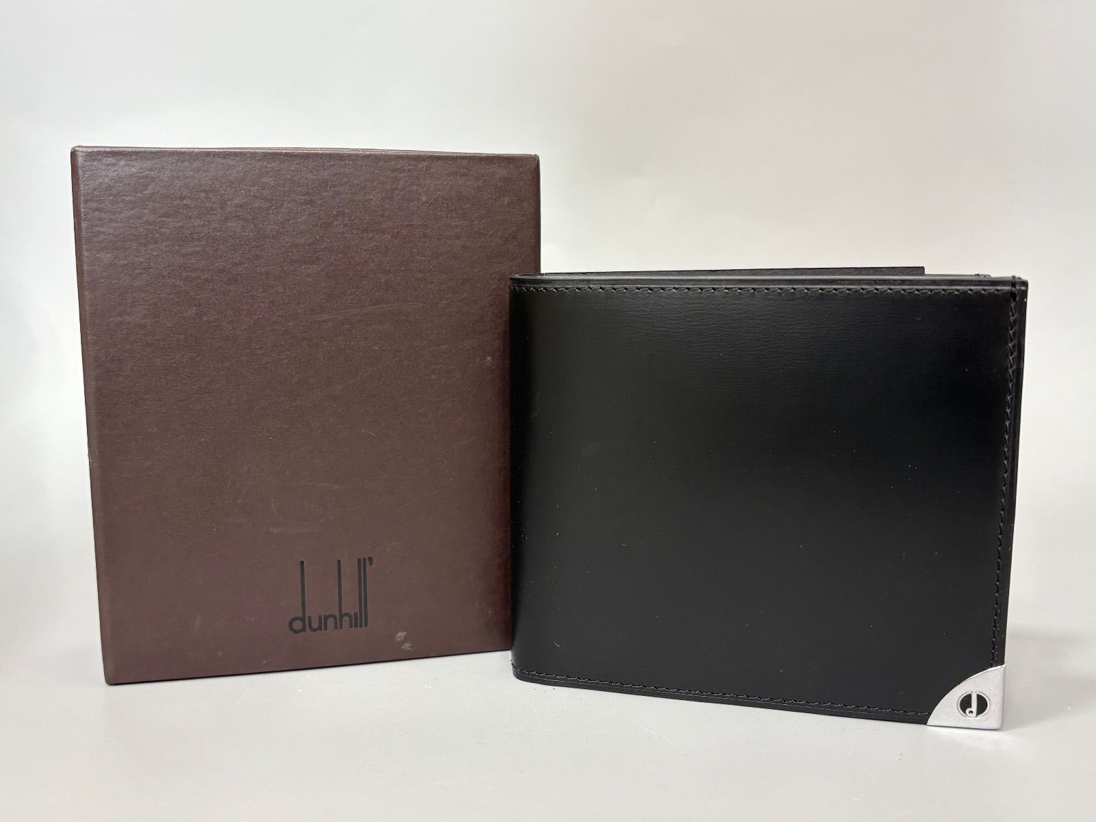 ダンヒル 二つ折り 財布 黒 WN3010A コンパクト 二つ折り財布 ブラック シルバー金具 革 カーフレザー